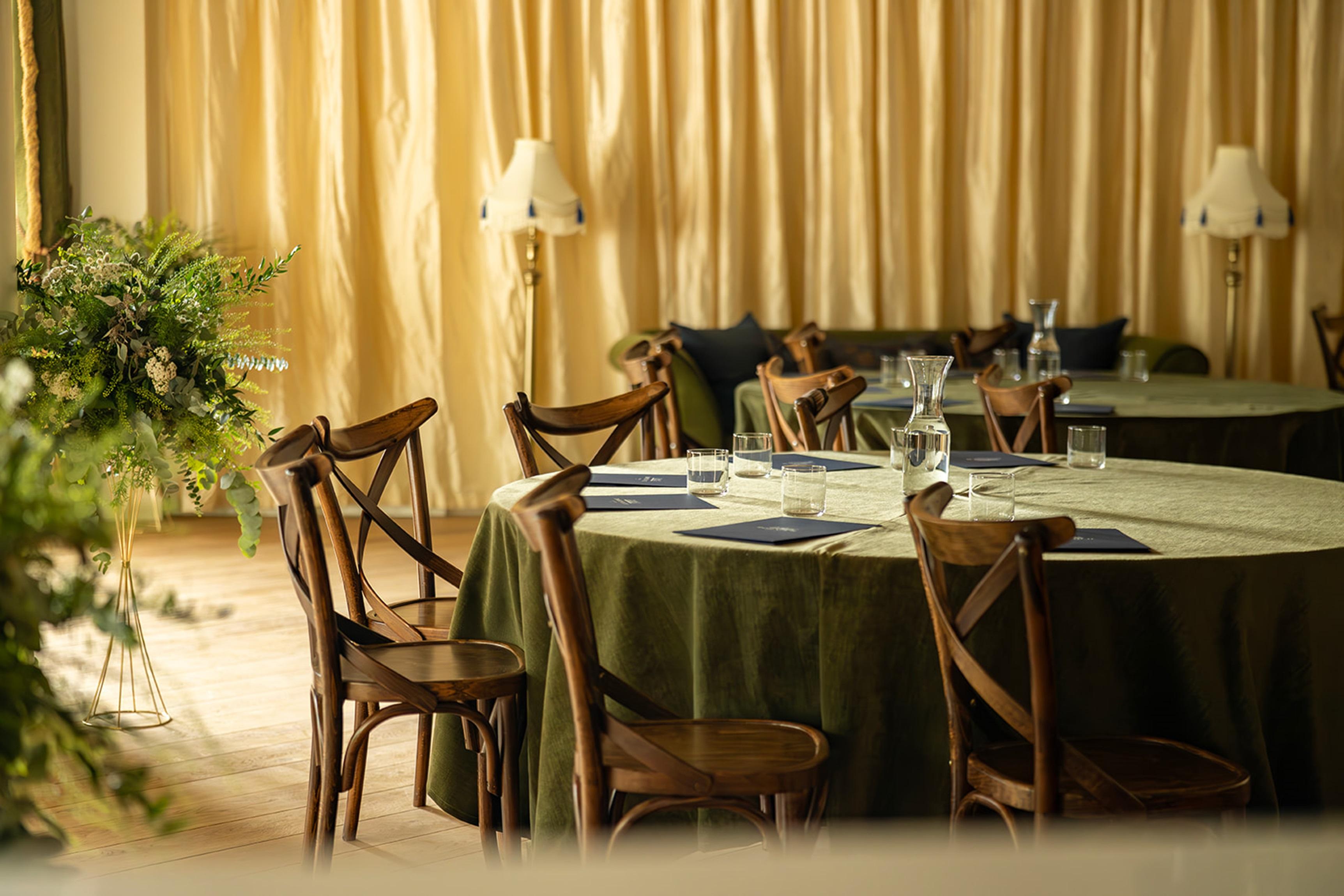 Dornoch Station Hotel Luaran gambar The dining room at the hotel